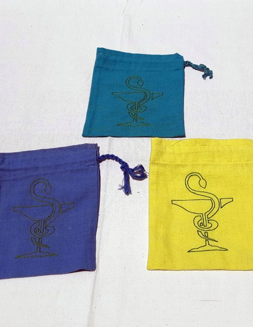 trousse pharmacie brodée cordon